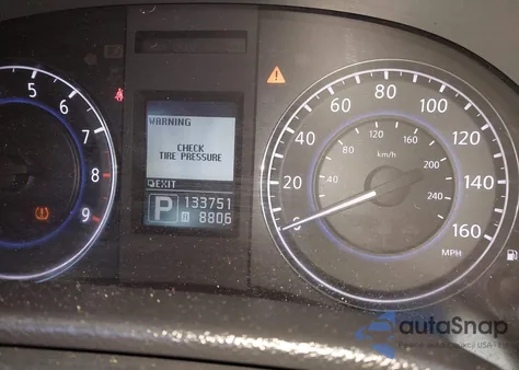 2013 Infiniti G37 Journey z USA, uszkodzony, nr VIN JN1CV6EK9DM921131